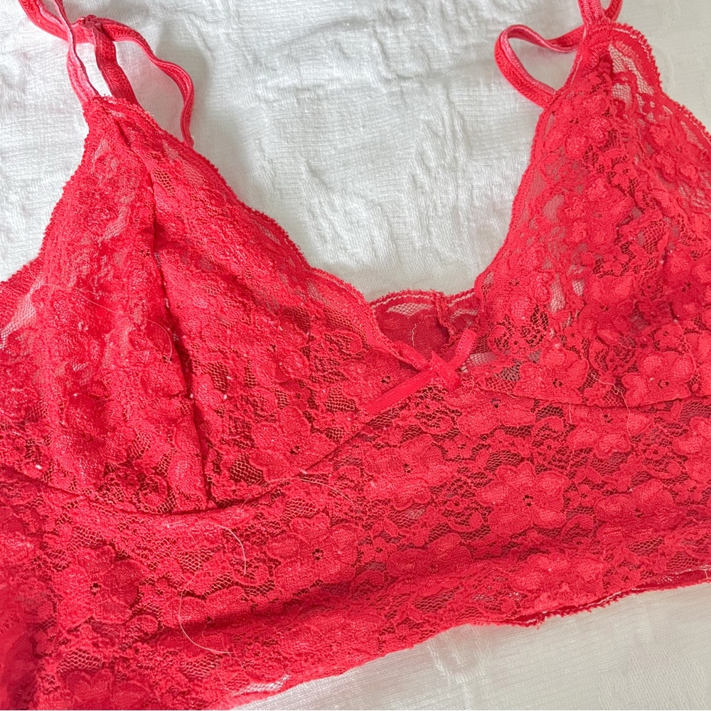 mia de andrea red lace bralette - Picture 2 of 4